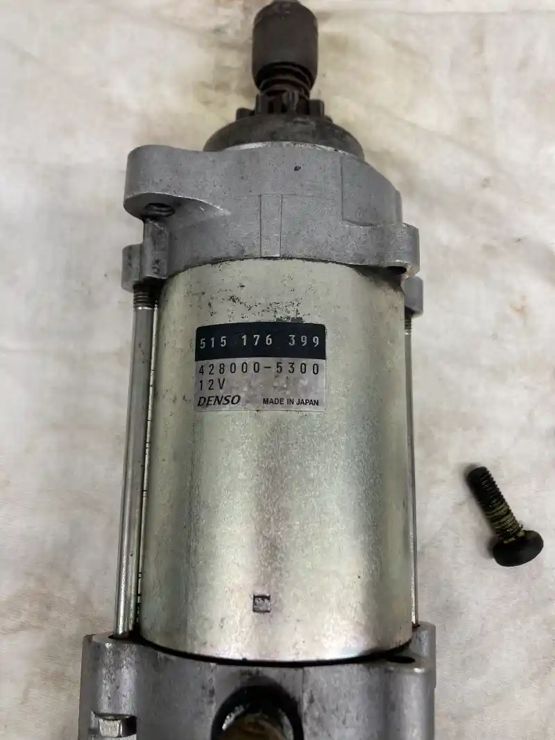 Used skidoo electric starter motor 600&800 twin  image 2